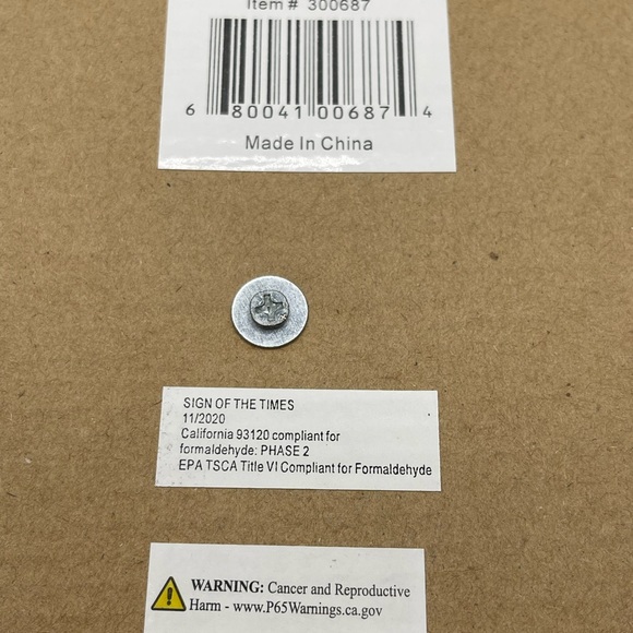 NIB “Gather Here For Love And Laughter”Wood Sign - Picture 4 of 4